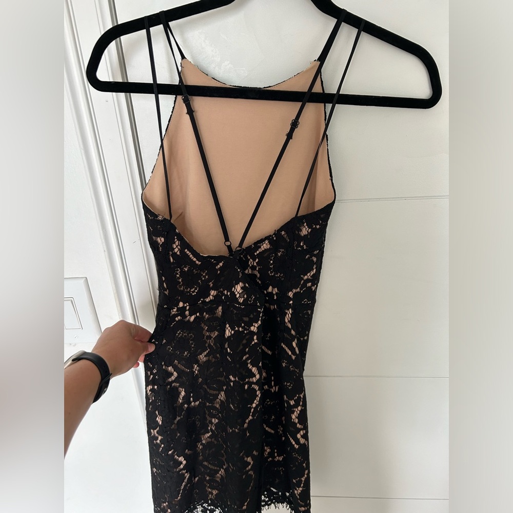 ASTR The Label Black and Tan Lace Open Back Mini Dress Size Medium